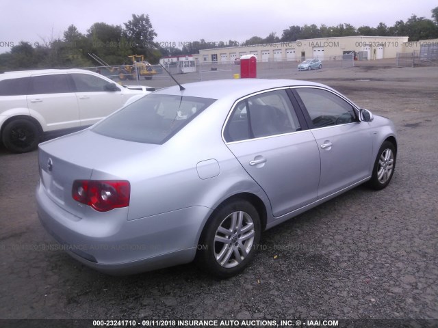 3VWEF81K97M179484 - 2007 VOLKSWAGEN JETTA WOLFSBURG 银色 照片 4