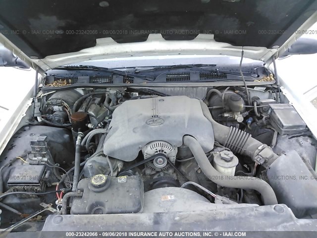 2MEFM74W01X701824 - 2001 MERCURY GRAND MARQUIS GS WHITE photo 10