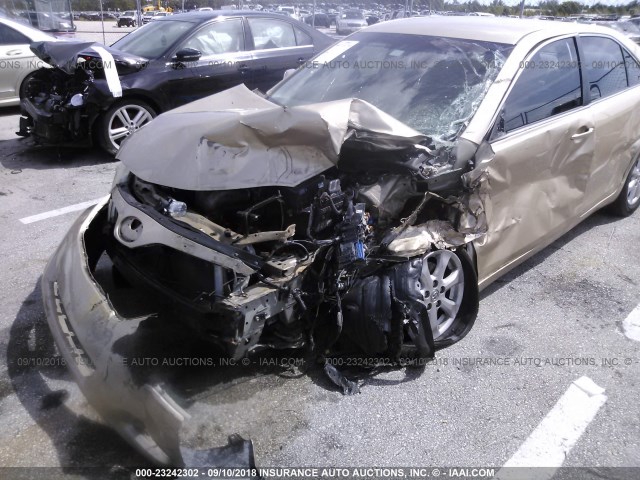 4T1BF3EK3BU671169 - 2011 TOYOTA CAMRY SE/LE/XLE ბეჟი ფოტო 6