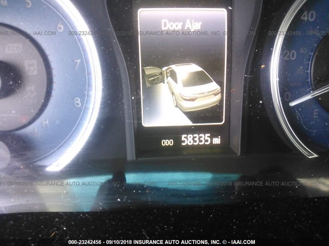 4T1BF1FK7GU594395 - 2016 TOYOTA CAMRY LE/XLE/SE/XSE 黑色 照片 7