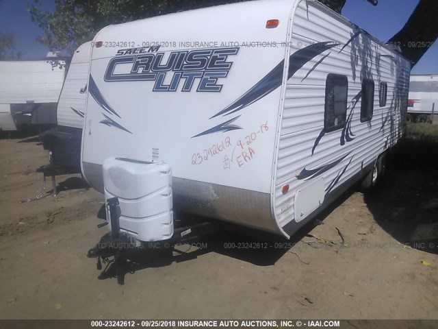 4X4TSMB24DR401222 - 2013 FOREST RIVER SALEM CRUISE LITE  WHITE photo 2