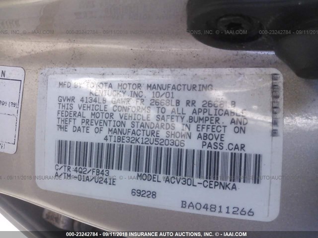 4T1BE32K12U520306 - 2002 TOYOTA CAMRY LE/XLE/SE Алтын фото 9