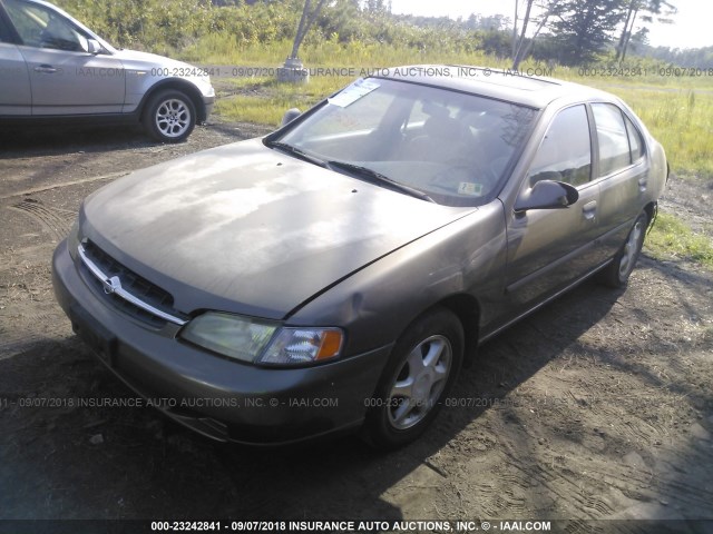 1N4DL01D2XC156923 - 1999 NISSAN ALTIMA XE/GXE/SE/GLE GRAY photo 2