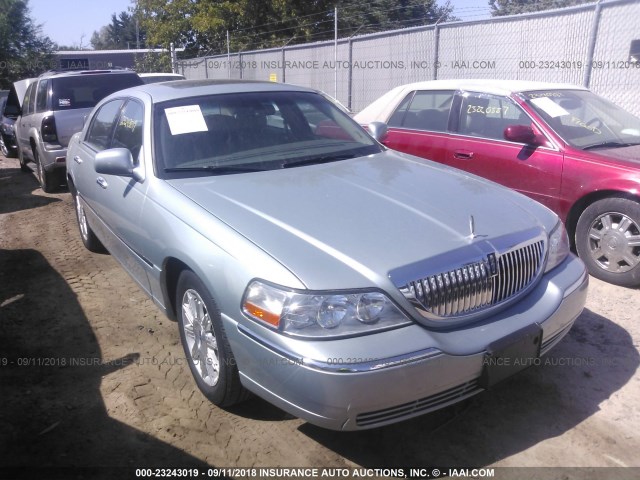 1LNHM82V07Y626265 - 2007 LINCOLN TOWN CAR SIGNATURE LIMITED BLUE photo 1