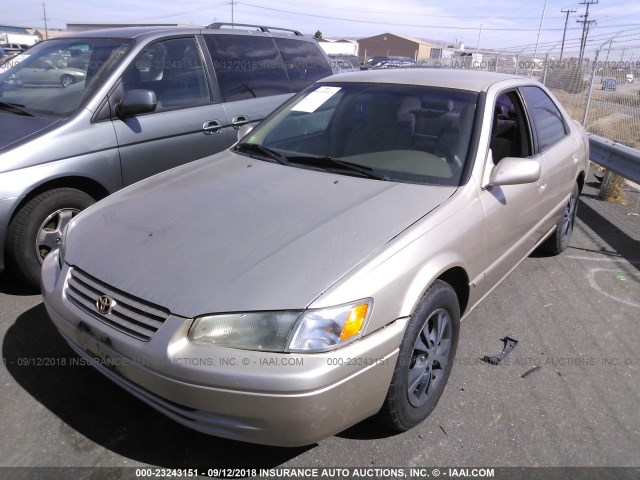 JT2BF22K4V0066357 - 1997 TOYOTA CAMRY LE/XLE GOLD photo 2