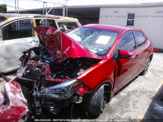 5YFBURHE6HP635145 - 2017 TOYOTA COROLLA L/LE/XLE/SE/XSE RED photo 2