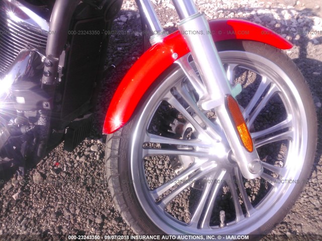 JKAVN2C108A016867 - 2008 KAWASAKI VN900 C RED photo 5