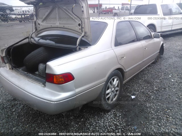4T1BF28K61U129603 - 2001 TOYOTA CAMRY LE/XLE 香槟色 照片 4