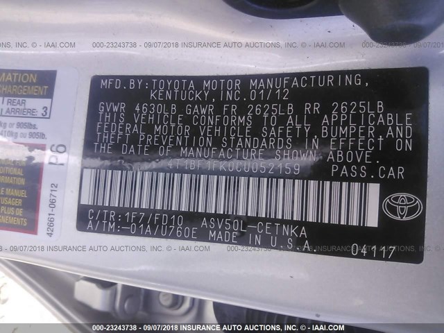 4T1BF1FK0CU052159 - 2012 TOYOTA CAMRY SE/LE/XLE ვერცხლისფერი ფოტო 9