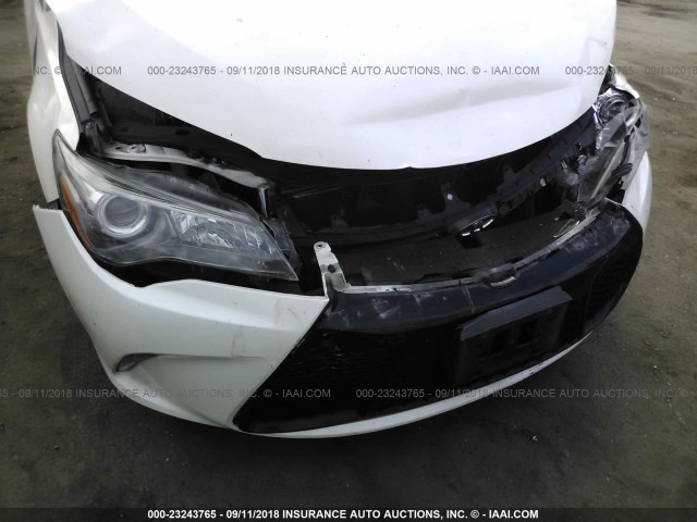 4T1BF1FK2FU955806 - 2015 TOYOTA CAMRY LE/XLE/SE/XSE WHITE photo 6