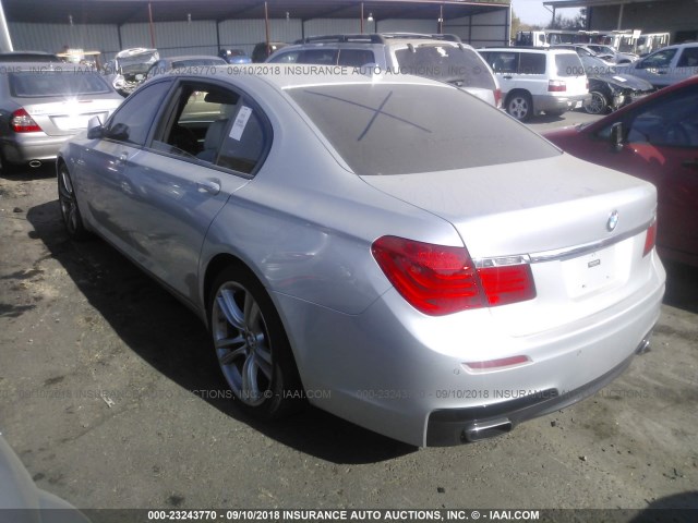 WBAKB4C54CC575459 - 2012 BMW 740 LI SILVER photo 3