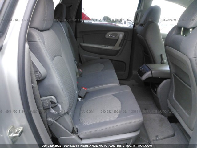 1GNEV13D49S157387 - 2009 CHEVROLET TRAVERSE LS SILVER photo 8