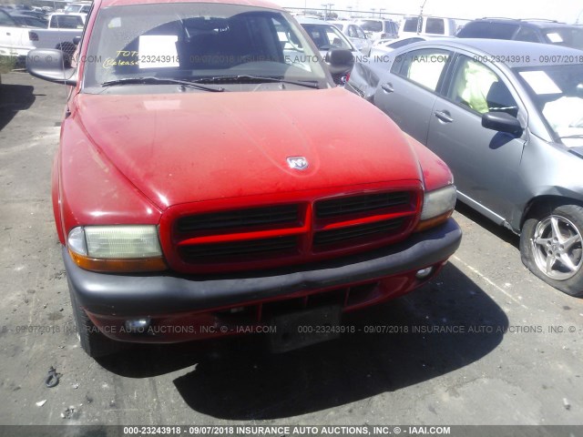 1B7HG2AN11S308286 - 2001 DODGE DAKOTA QUAD RED photo 6