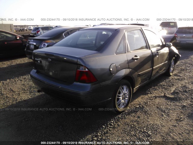 1FAHP34N97W361844 - 2007 FORD FOCUS ZX4/S/SE/SES Сұр фото 4