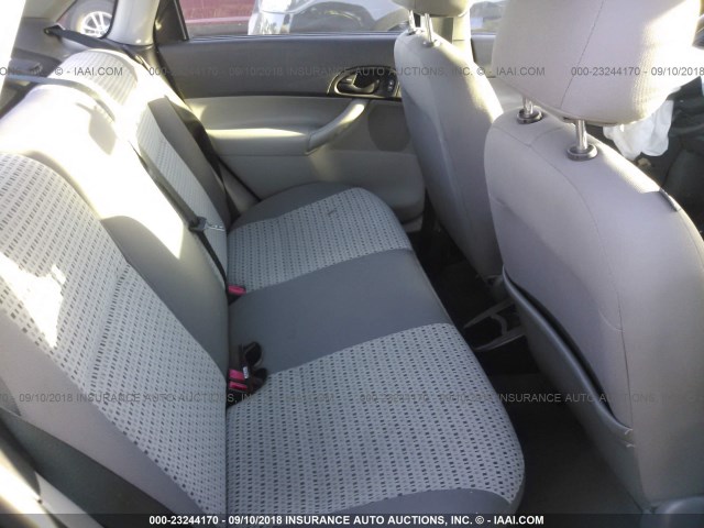 1FAHP34N97W361844 - 2007 FORD FOCUS ZX4/S/SE/SES Сұр фото 8