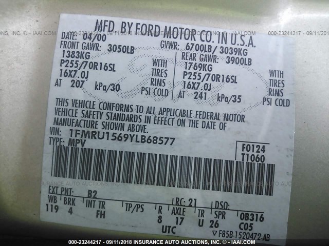 1FMRU1569YLB68577 - 2000 FORD EXPEDITION XLT GOLD photo 9