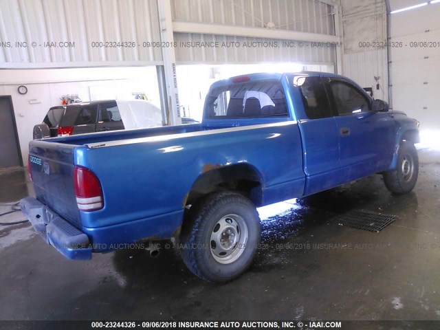 1B7GG22NXYS676311 - 2000 DODGE DAKOTA BLUE photo 4