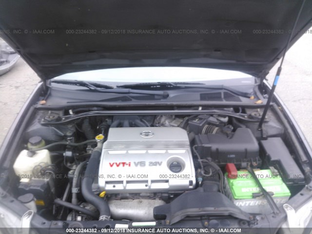 4T1BF30K75U087031 - 2005 TOYOTA CAMRY LE/XLE/SE BLACK photo 10