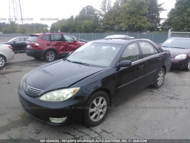 4T1BF30K75U087031 - 2005 TOYOTA CAMRY LE/XLE/SE BLACK photo 2