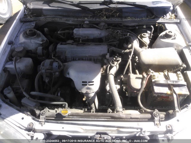 JT2BG22K1W0196207 - 1998 TOYOTA CAMRY CE/LE/XLE 白色 照片 10
