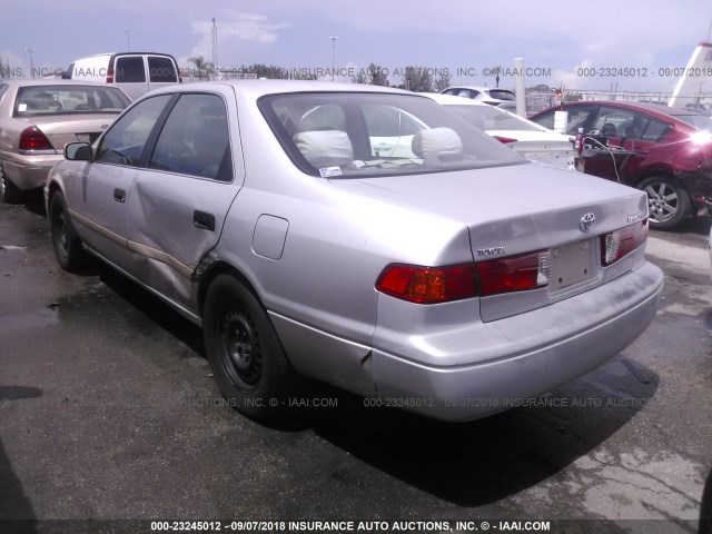 4T1BG22K1YU696107 - 2000 TOYOTA CAMRY CE/LE/XLE 金色 照片 3