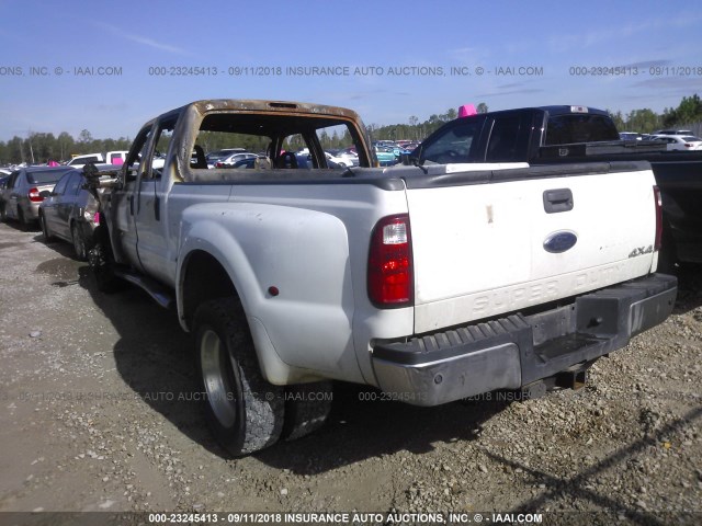 1FTXW43RX8EC44624 - 2008 FORD F450 SUPER DUTY WHITE photo 3