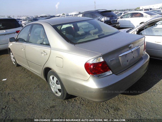 4T1BE32K55U548694 - 2005 TOYOTA CAMRY LE/XLE/SE Bej foto 3