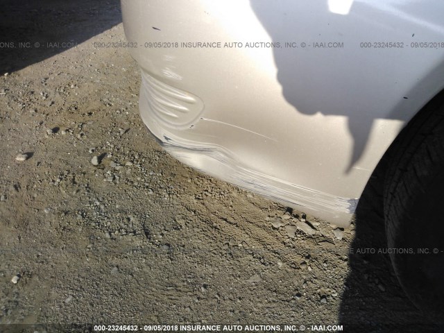 4T1BE32K55U548694 - 2005 TOYOTA CAMRY LE/XLE/SE Bej foto 6