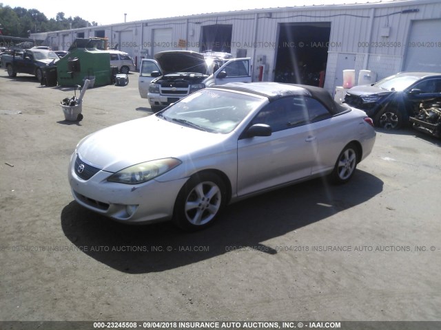 4T1FA38P75U061237 - 2005 TOYOTA CAMRY SOLARA SE/SLE Gümüş foto 2