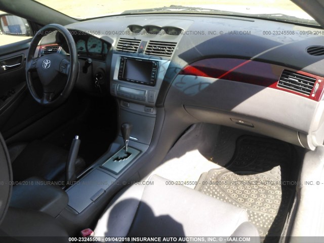 4T1FA38P75U061237 - 2005 TOYOTA CAMRY SOLARA SE/SLE Gümüş foto 5