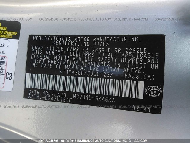 4T1FA38P75U061237 - 2005 TOYOTA CAMRY SOLARA SE/SLE Gümüş foto 9