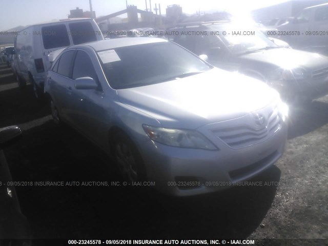 4T1BF3EK6AU112634 - 2010 TOYOTA CAMRY SE/LE/XLE SILVER photo 1