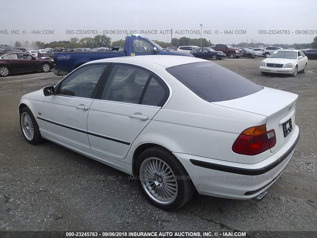 WBAAV53411JS94731 - 2001 BMW 330 I WHITE photo 3