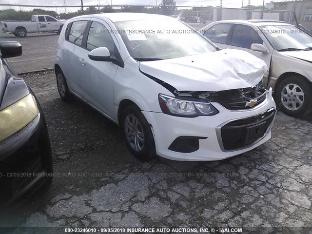 1G1JG6SH5H4159924 - 2017 CHEVROLET SONIC WHITE photo 1