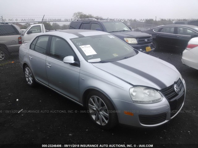 3VWRA7AJ9AM074355 - 2010 VOLKSWAGEN JETTA WOLFSBURG 银色 照片 1