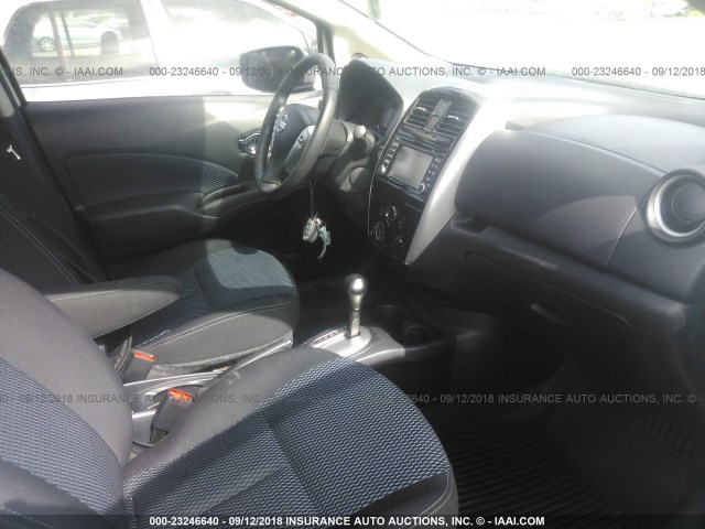 3N1CE2CP7FL420081 - 2015 NISSAN VERSA NOTE S/S PLUS/SV/SL/SR WHITE photo 5