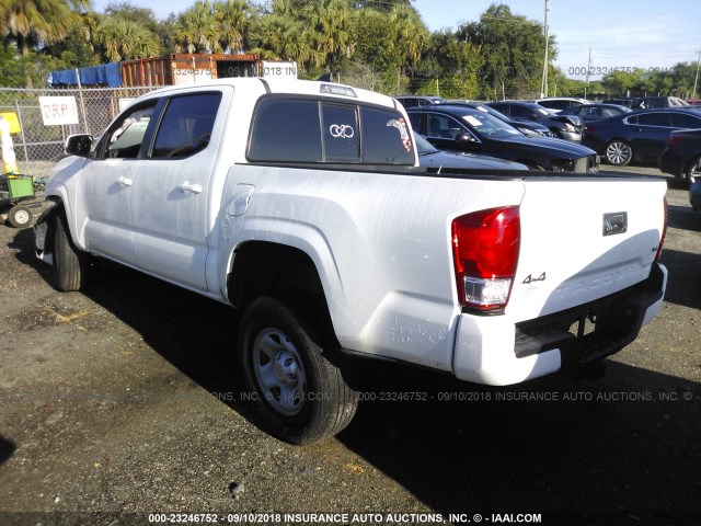 5TFCZ5AN3HX120467 - 2017 TOYOTA TACOMA DOUBLE CAB/SR/SR5/TRD SPO WHITE photo 3