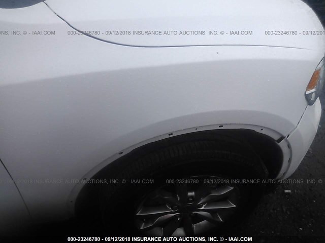 1C4RDJAG0HC737321 - 2017 DODGE DURANGO SXT WHITE photo 6