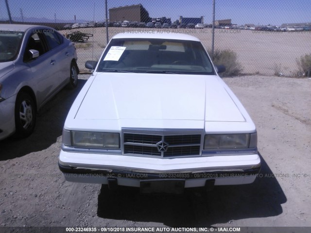 1B3XC4638PD191069 - 1993 DODGE DYNASTY WHITE photo 6