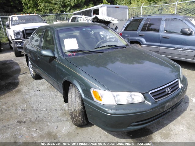 4T1BF22K2YU101025 - 2000 TOYOTA CAMRY LE/XLE GREEN photo 1