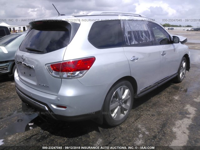 5N1AR2MN0EC728169 - 2014 NISSAN PATHFINDER S/SV/SL/PLATINUM SILVER photo 4