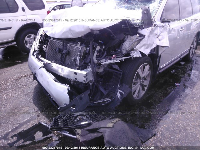 5N1AR2MN0EC728169 - 2014 NISSAN PATHFINDER S/SV/SL/PLATINUM SILVER photo 6