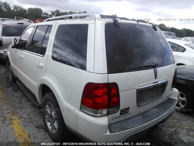 5LMEU78H93ZJ33619 - 2003 LINCOLN AVIATOR 白色 照片 3
