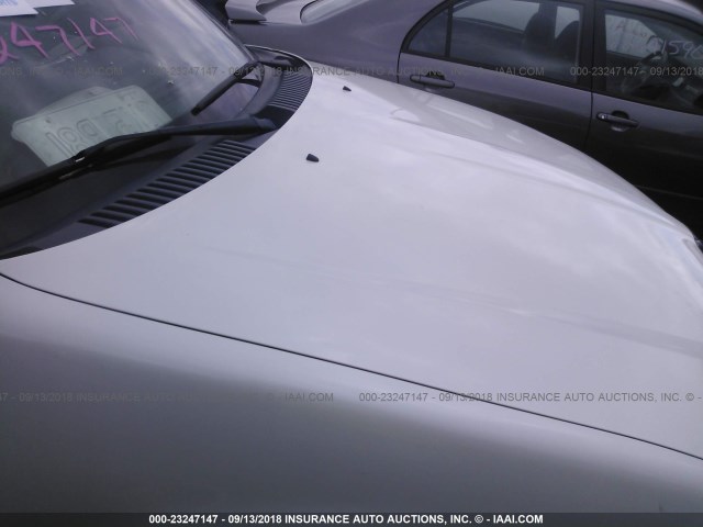 5LMEU78H93ZJ33619 - 2003 LINCOLN AVIATOR 白色 照片 6