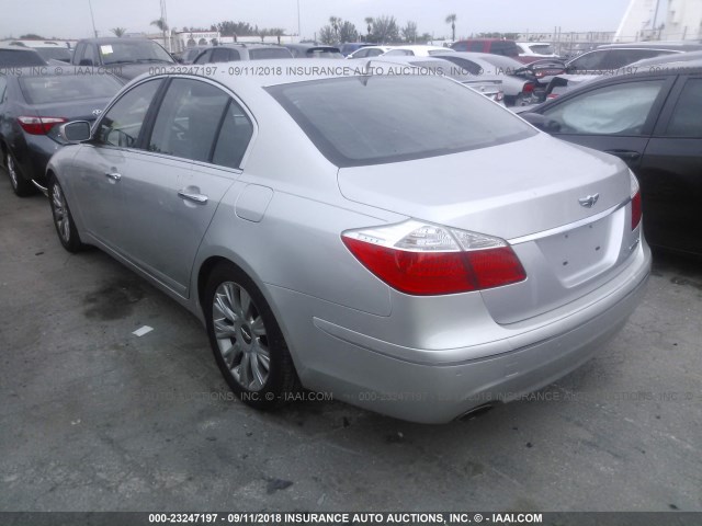 KMHGC46E09U051256 - 2009 HYUNDAI GENESIS 3.8L SILVER photo 3