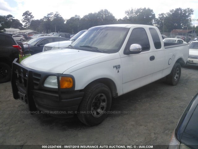 2FTPX17Z84CA82269 - 2004 FORD F-150 HERITAGE CLASSIC WHITE photo 2