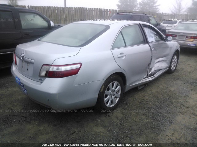 4T1BB46K27U007016 - 2007 TOYOTA CAMRY NEW GENERAT HYBRID SILVER photo 4