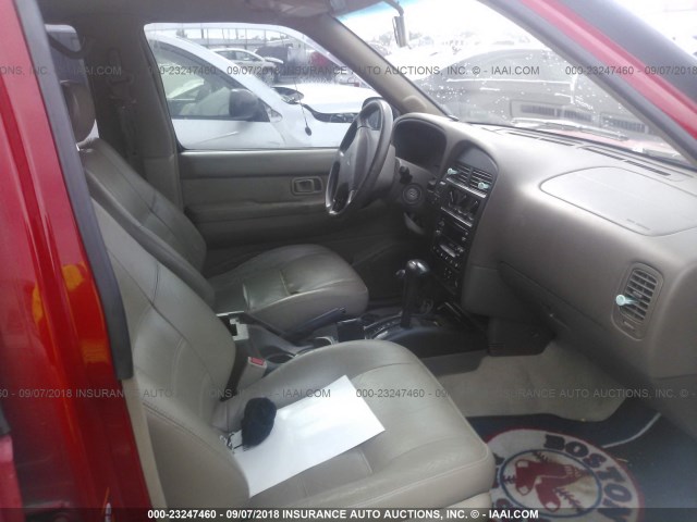 JN8AR07Y2XW367435 - 1999 NISSAN PATHFINDER LE/SE/XE RED photo 5