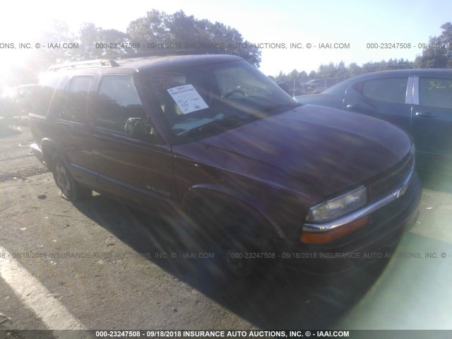 1GNDT13W92K166403 - 2002 CHEVROLET BLAZER RED photo 1