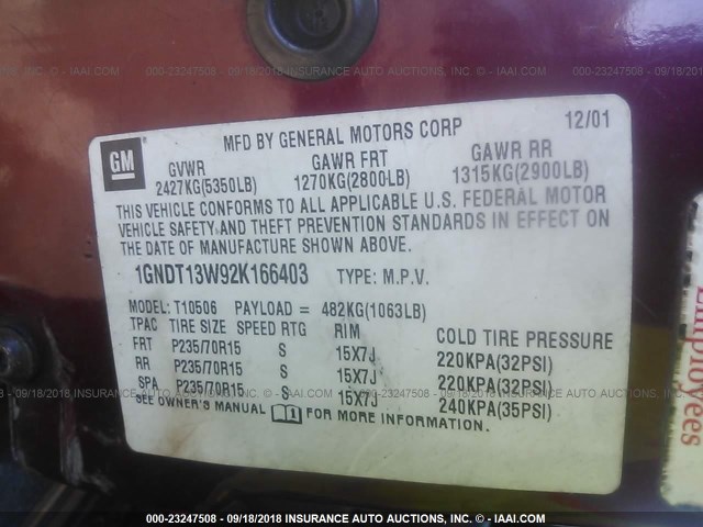 1GNDT13W92K166403 - 2002 CHEVROLET BLAZER RED photo 9